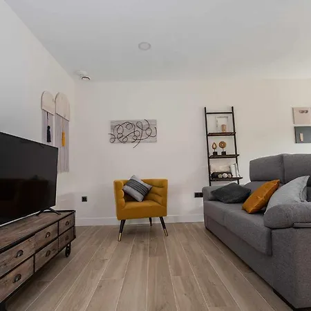 公寓 Adosado-duplex Adaptado Zona De Playa Y Montana 利亚内斯