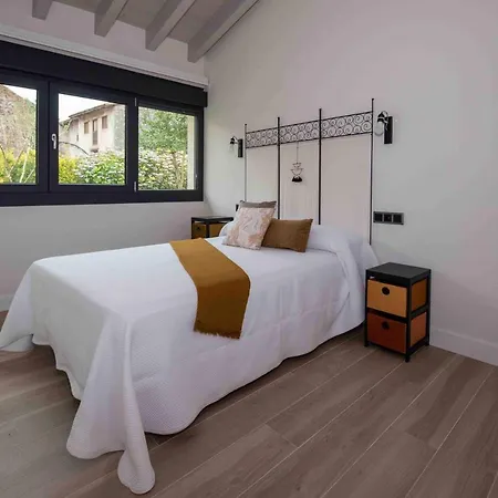 Adosado-duplex Adaptado Zona De Playa Y Montana 公寓 *