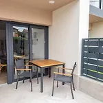 Apartment Adosado-duplex Adaptado Zona De Playa Y Montana *