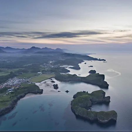 Adosado-duplex Adaptado Zona De Playa Y Montana *